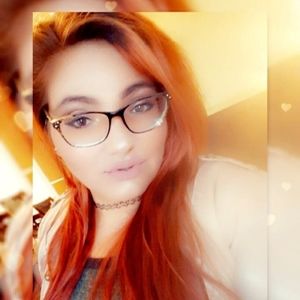 Meet your Posher, Lacey